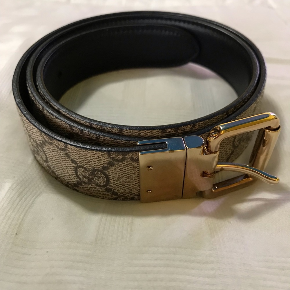 Women’s Gucci belt